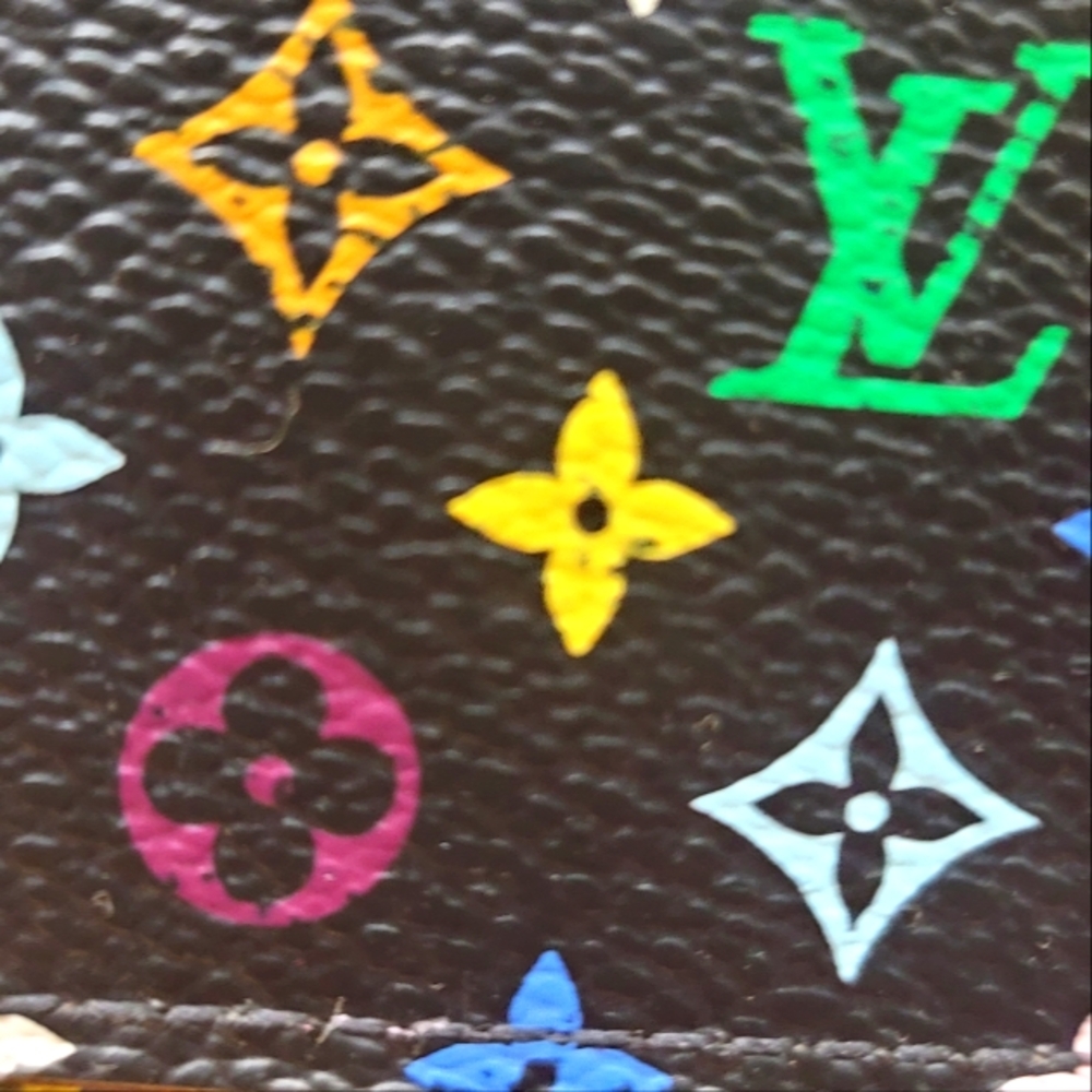 Louis Vuitton Monogram Zippy Wallet - Picture 6 of 16